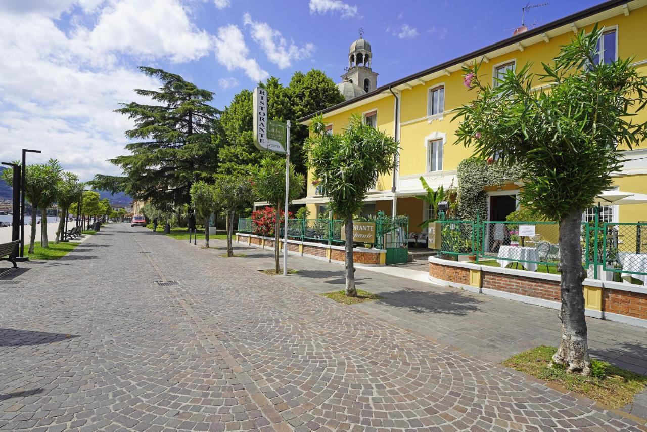 Hotel Ristorante Lepanto Salo Exterior photo